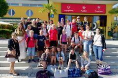 Gruppenfoto-scaled